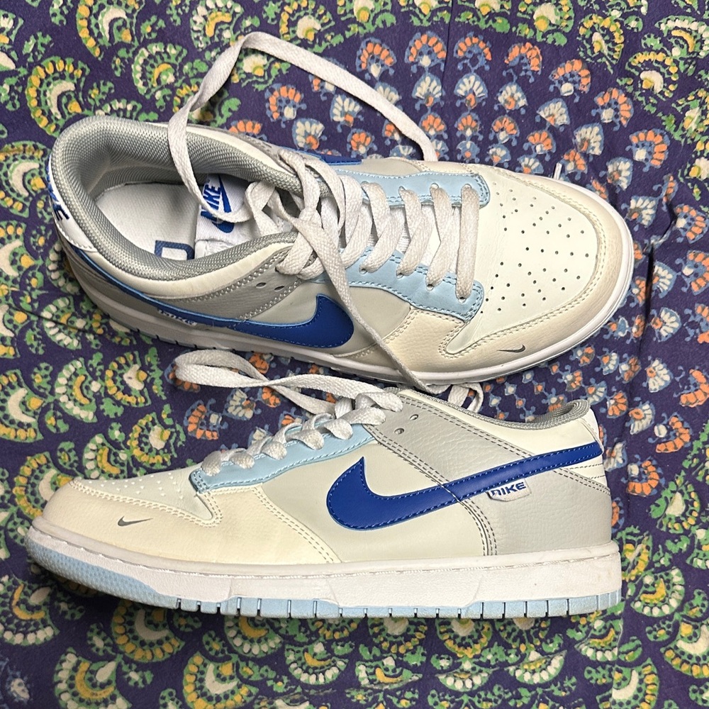 Nike Cream and Blue Low-Top Sneakers